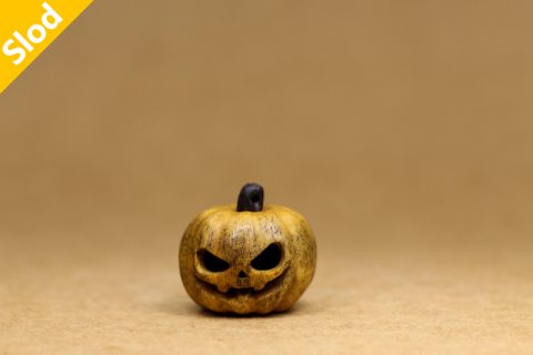 Halloween core（屹人）