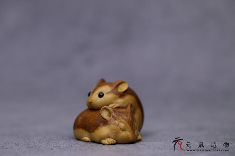 黄金鼠 根付（紫苑）