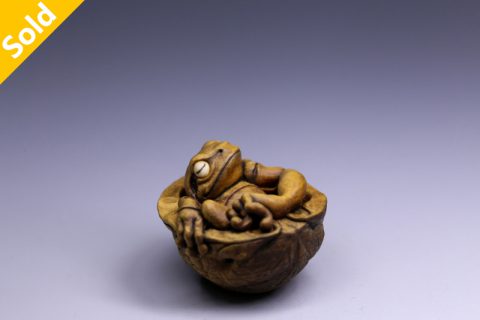 胡桃の湯 根付（利步）