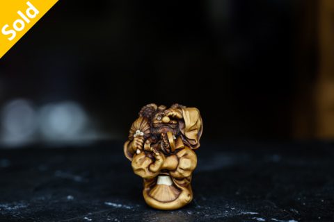 大天狗 根付（利步）