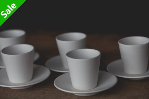 白泥杯具（山本忠臣）