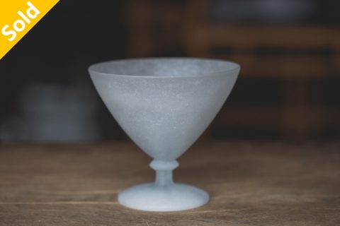 蓝白高脚杯（小川真由子）
