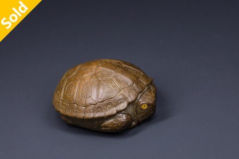 龟 根付（屹人）