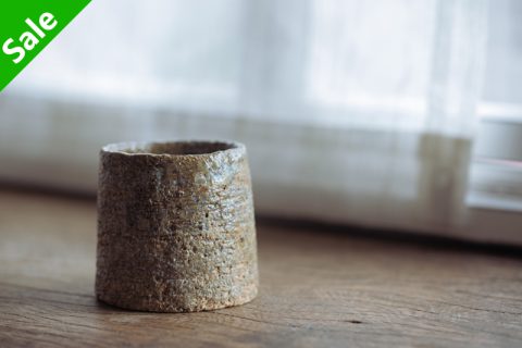 粗陶砂粒杯B（侯伟童）