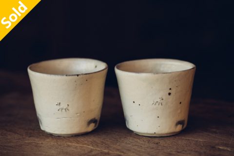 粉引 犬印杯（小山乃文彦）N22A396