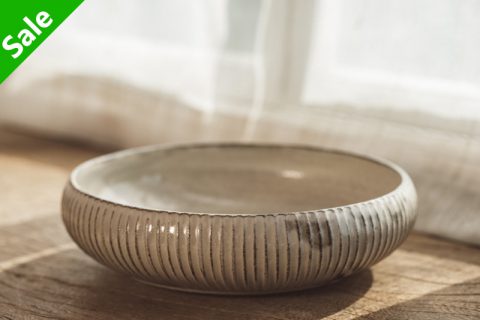 灰粉引丸皿7寸（小仓夏树）N23B42