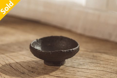 黑釉平杯（鹤野启司）N23B56