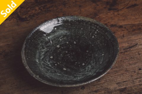 黑三岛6寸皿（八田亨）N23B004