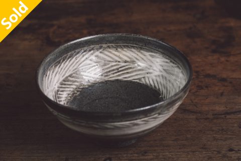 黑三岛中碗（村木雄儿）N23B027