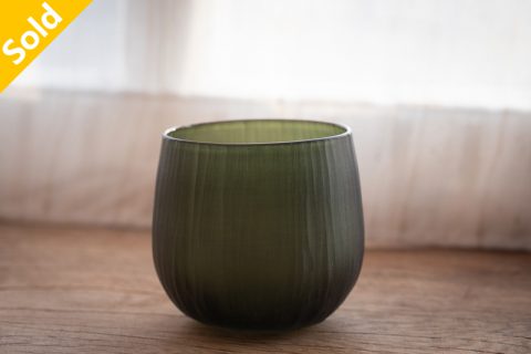 雕纹墨绿杯（五十岚智一）N23B454