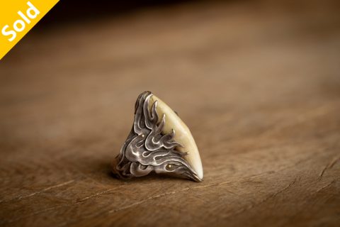 兽牙戒指（剑阁）