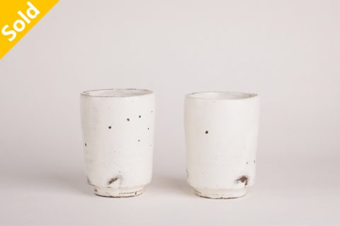 粉引筒形手握杯（小山乃文彦）N24B136