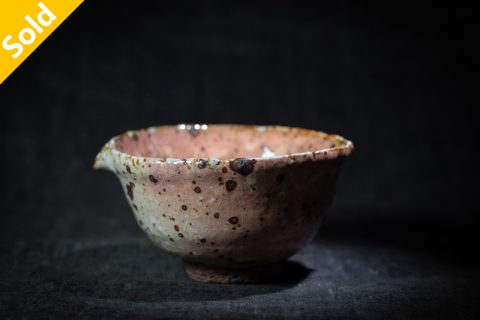 白化妆片口 中（芳贺龙一）
