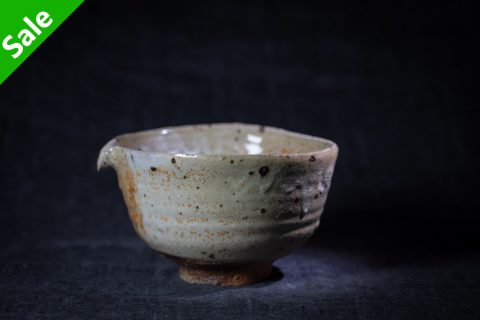 灰釉片口 大（芳贺龙一）N24B284