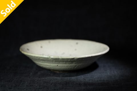 白化妆皿 盘（芳贺龙一）N24B291