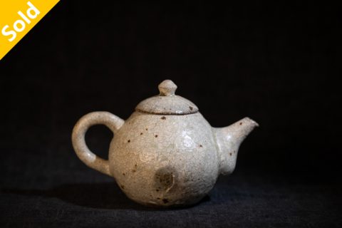 白粉引 茶壶（马渡新平）N24B220