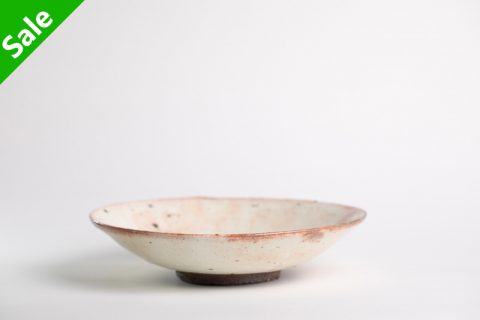 白化妆浅钵（芳贺龙一）N24B335