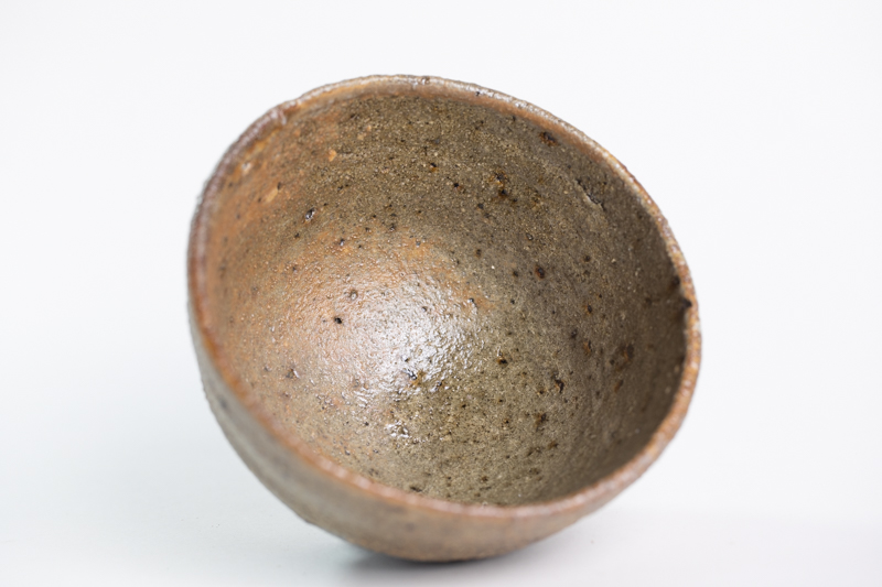 灰釉碗（四海大）N25B106