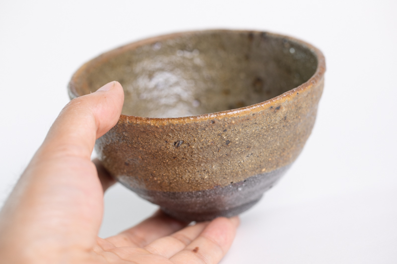 灰釉碗（四海大）N25B106