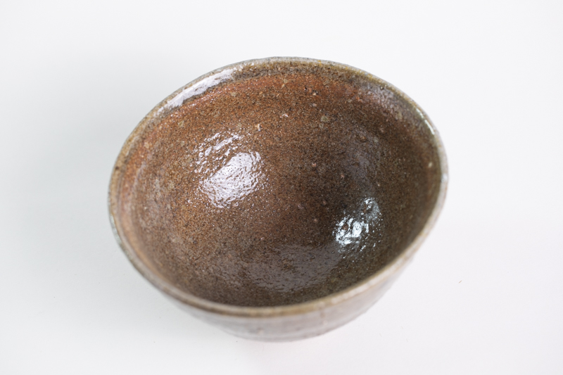 灰釉碗（四海大）N25B106