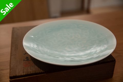 快山窑 青白瓷唐草纹 皿（塚本快示）