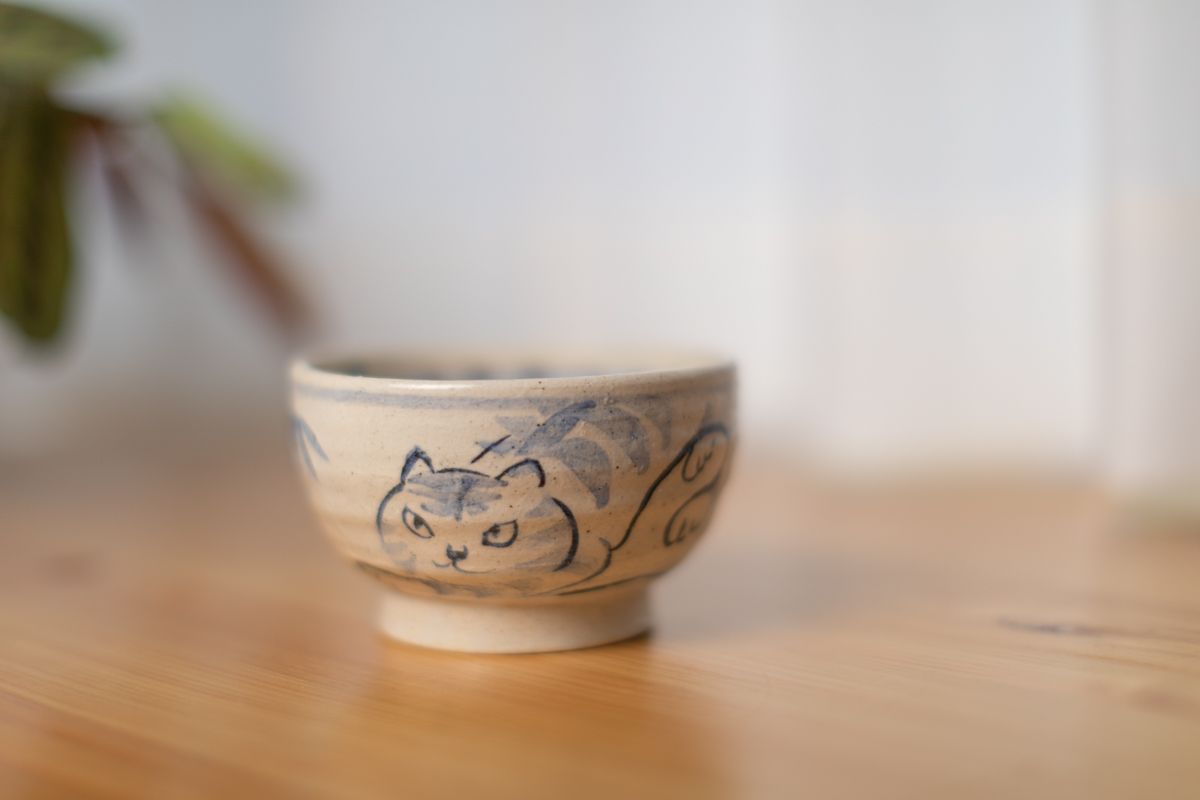 染付竹猫小碗（须贺文子）