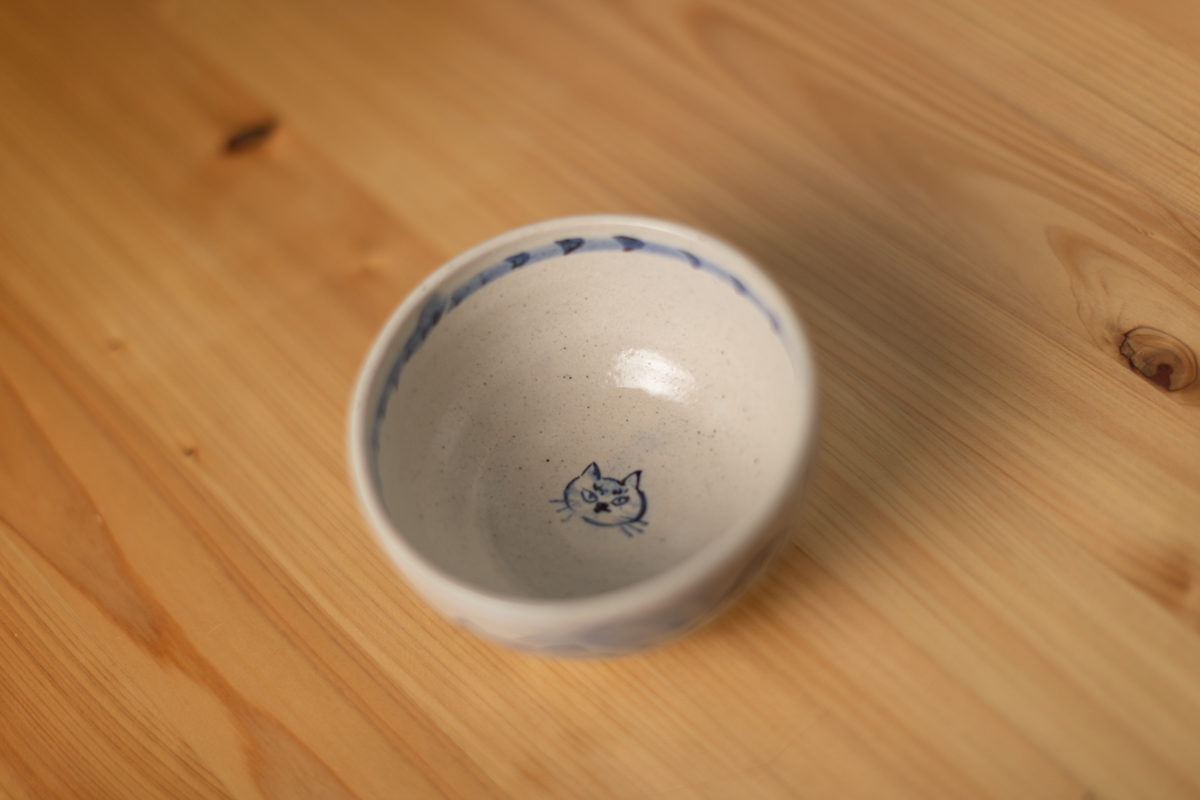 染付竹猫小碗（须贺文子）
