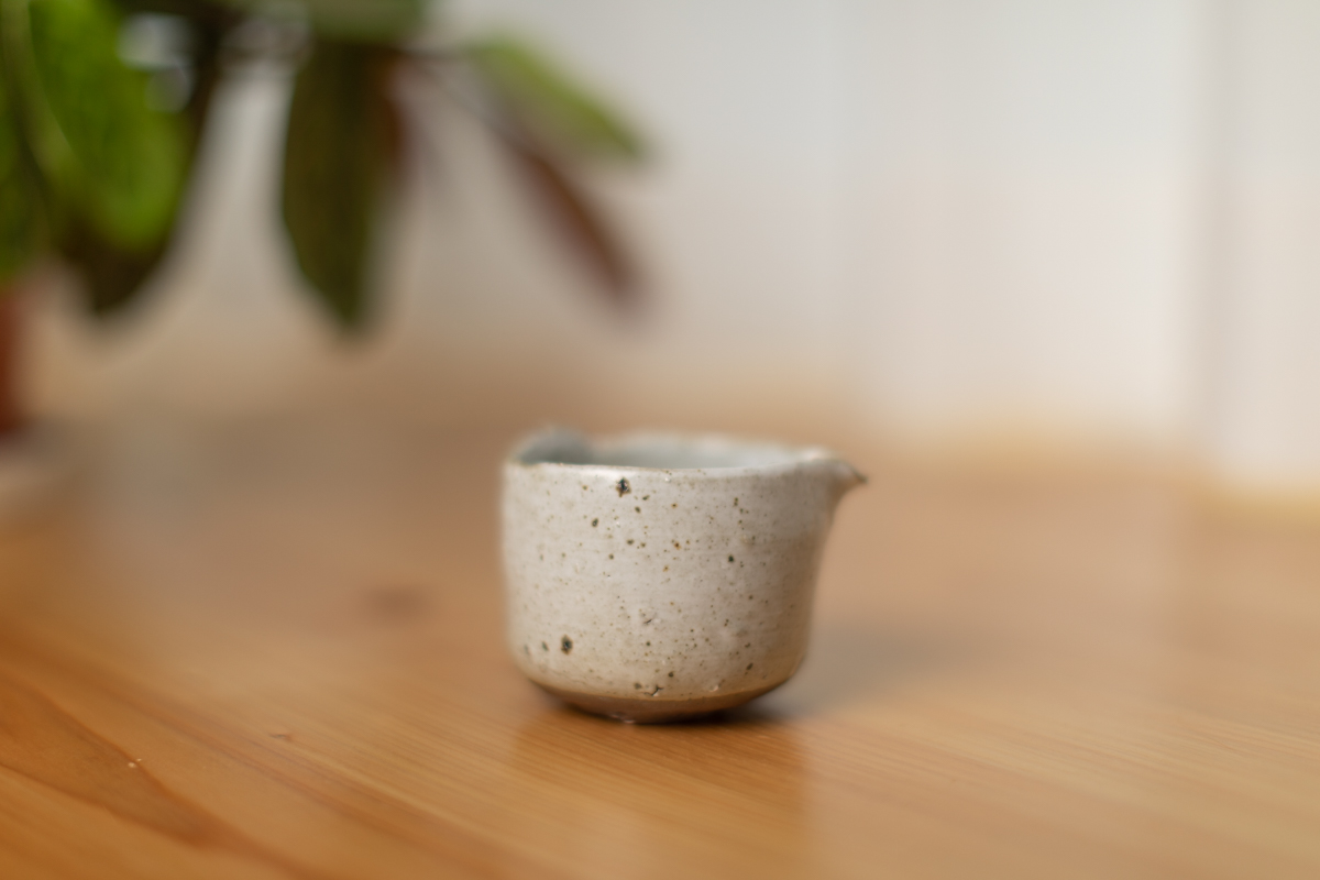 白釉片口（鹤野启司）