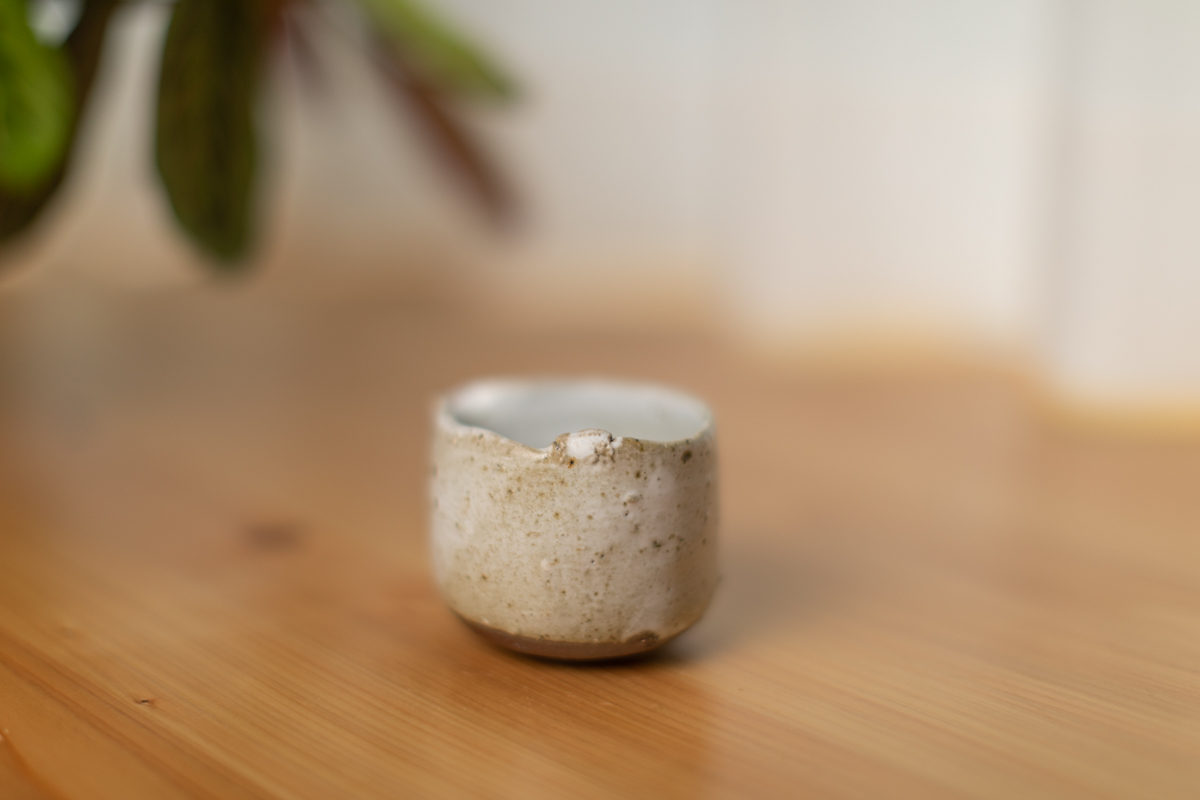 白釉片口（鹤野启司）