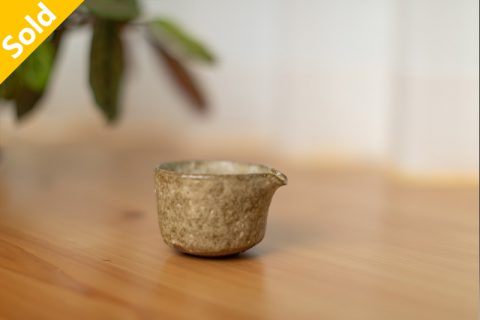 藁灰釉片口（鹤野启司）