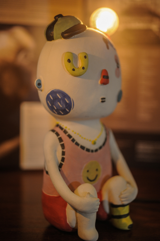 蹲坐男孩灯饰（Earth Republic）N25ER026