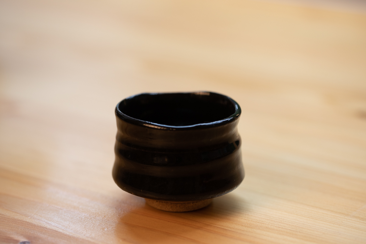 黑织部酒吞 茶杯 附原箱（中岛春草）