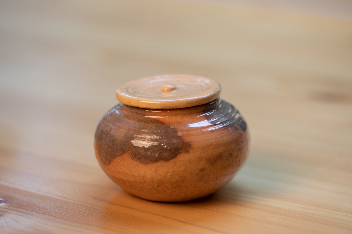 后乐园御庭烧 大海茶入 附原箱（田中坡石）