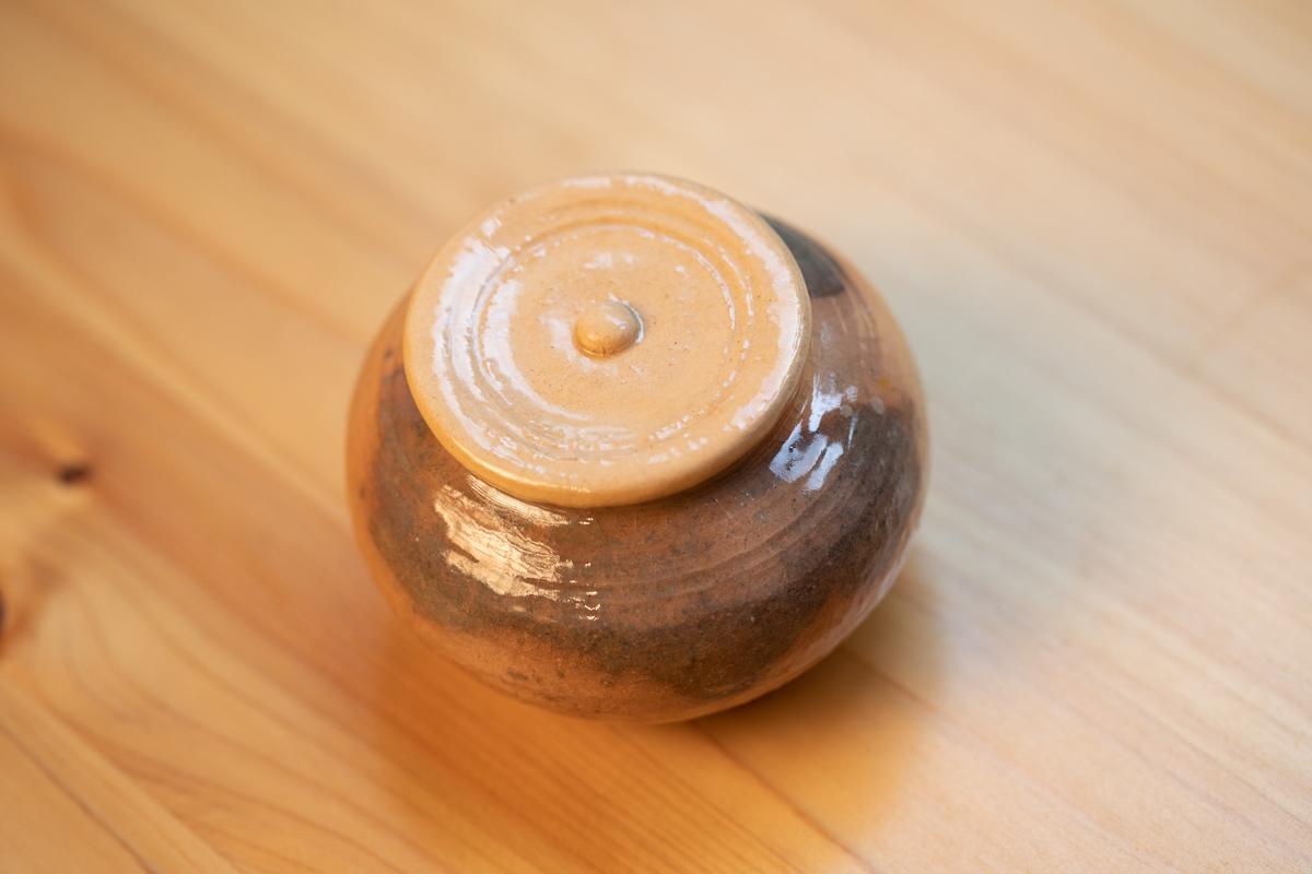 后乐园御庭烧 大海茶入 附原箱（田中坡石）