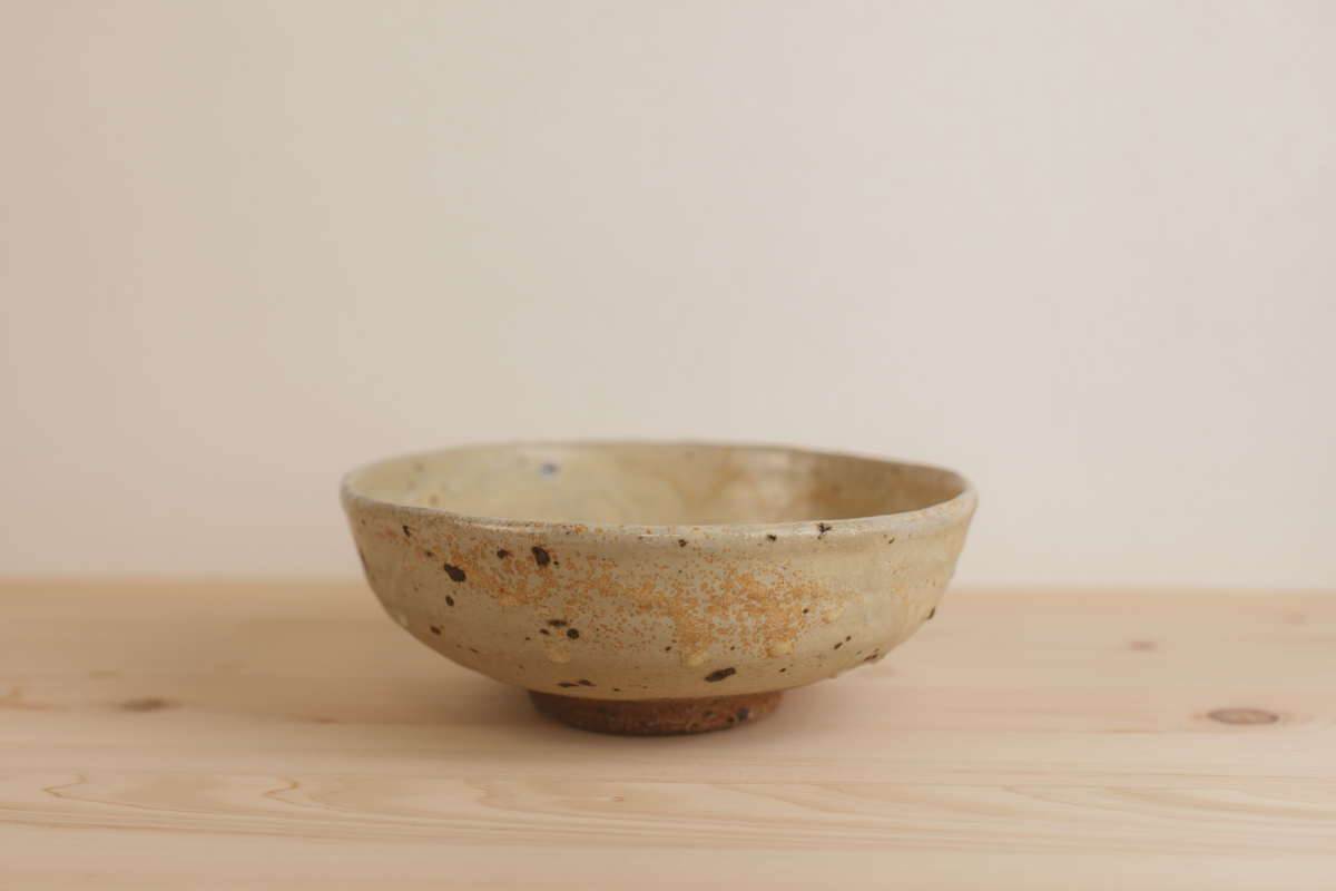 白化妆碗/钵（芳贺龙一）