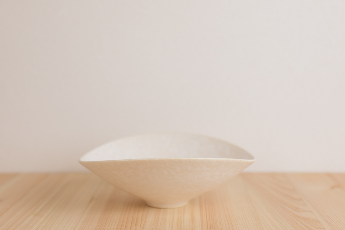 黄白釉弧线中钵（佐野元春）