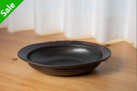 玄釉椭圆深皿（江口诚基）