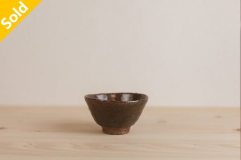 黑釉酒杯 茶杯（芳贺龙一）