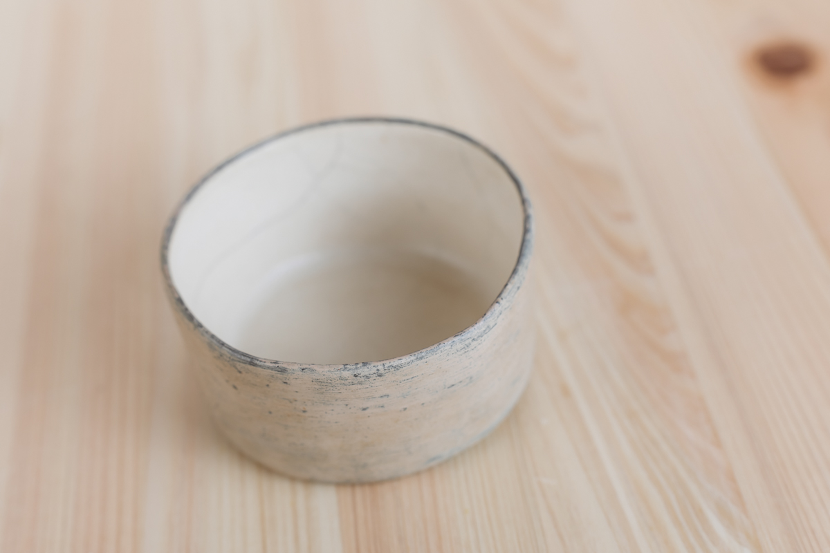 漆面筒形碗 浅咖（川原幸子）