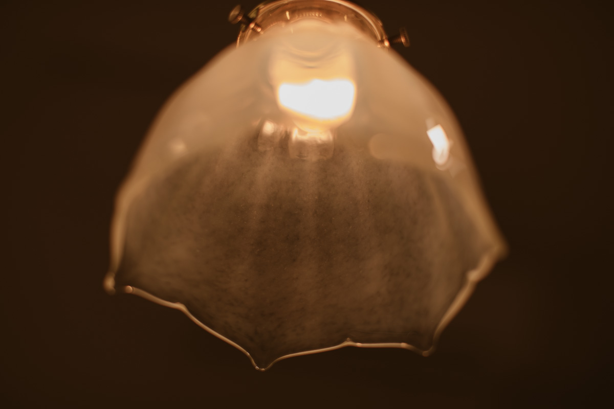 手作着色玻璃吊灯（花冈央）