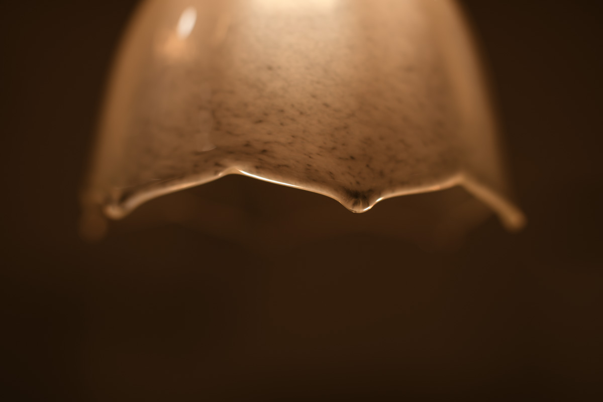 手作着色玻璃吊灯（花冈央）