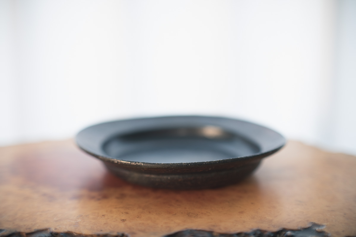 玄釉四方深皿(江口诚基)