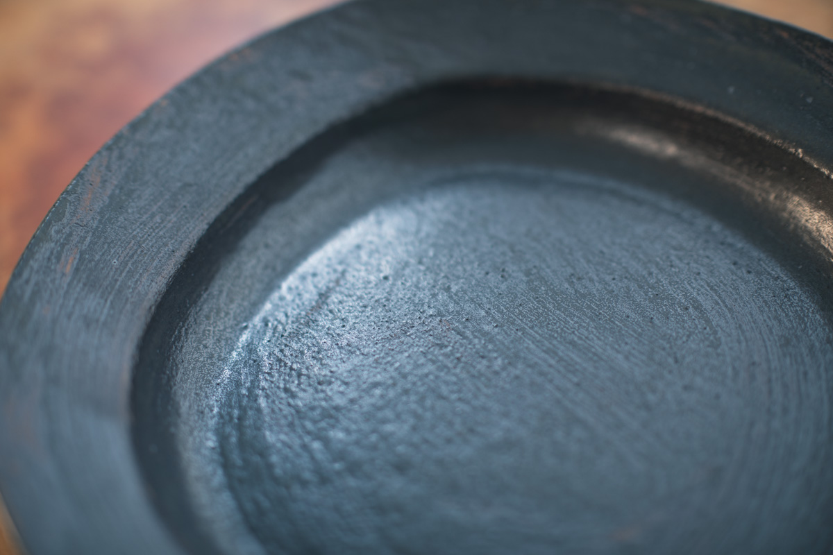 玄釉四方深皿(江口诚基)