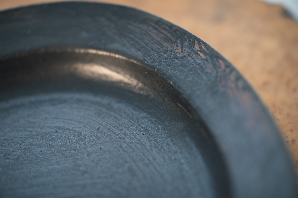 玄釉四方深皿(江口诚基)