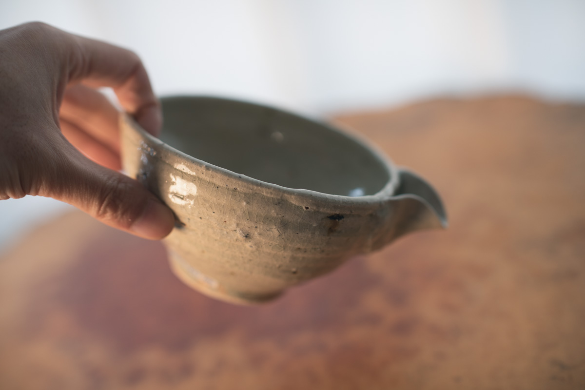 粉引片口（能登实登利）