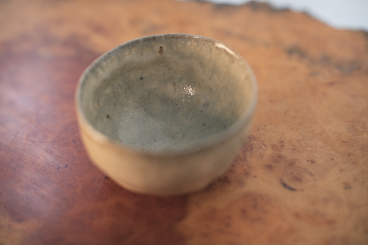 蒿灰釉丸碗（鹤野启司）