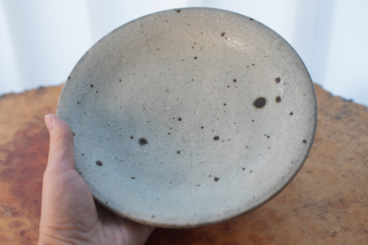 粉引大皿（铃木健史）