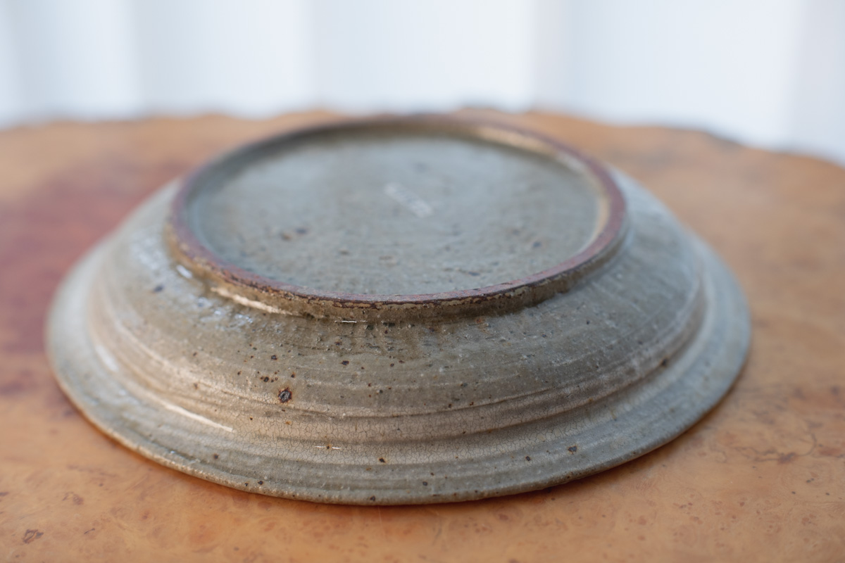 刷毛目浅皿（坪井俊宪）