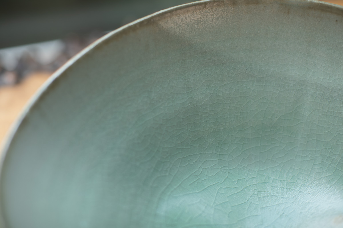 彩色灰釉 椭圆面碗（市野耕）