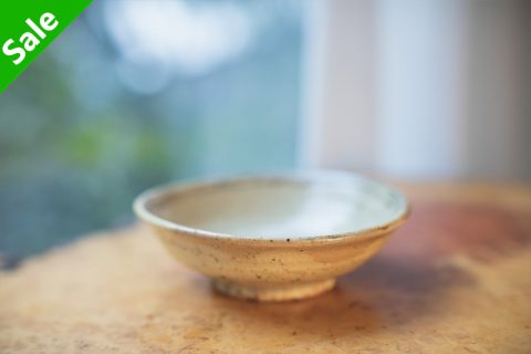 黄粉引刻线钵（工藤和彦）